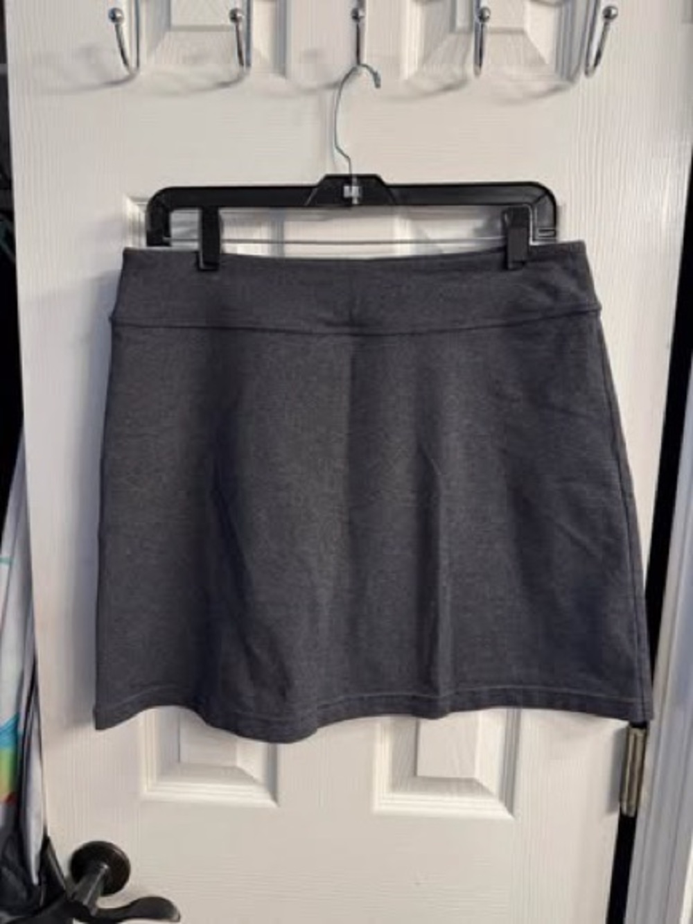 Athleta Charcoal Gray size medium Skirt